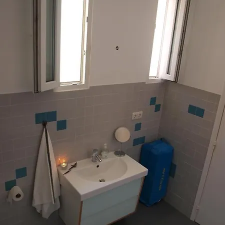 Bairro Alto / Chiado Neighborhood. Apartment