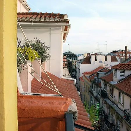 Bairro Alto / Chiado Neighborhood. Apartment